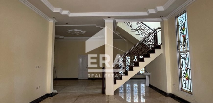 RUMAH DIJUAL, JL WAHID HASYIM, SAMARINDA