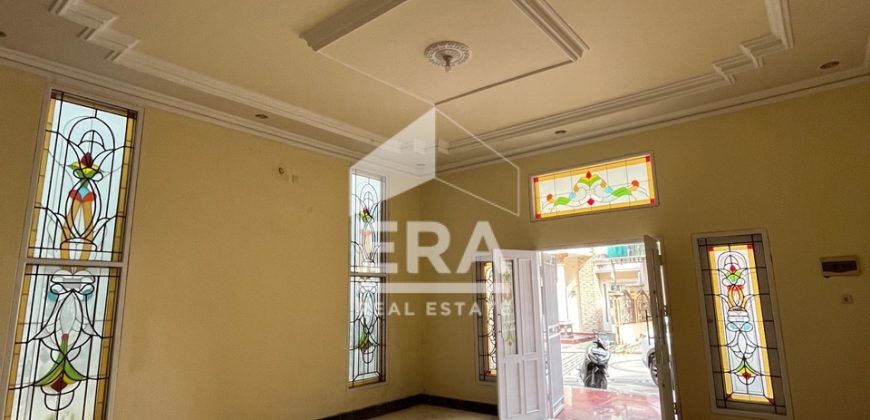 RUMAH DIJUAL, JL WAHID HASYIM, SAMARINDA