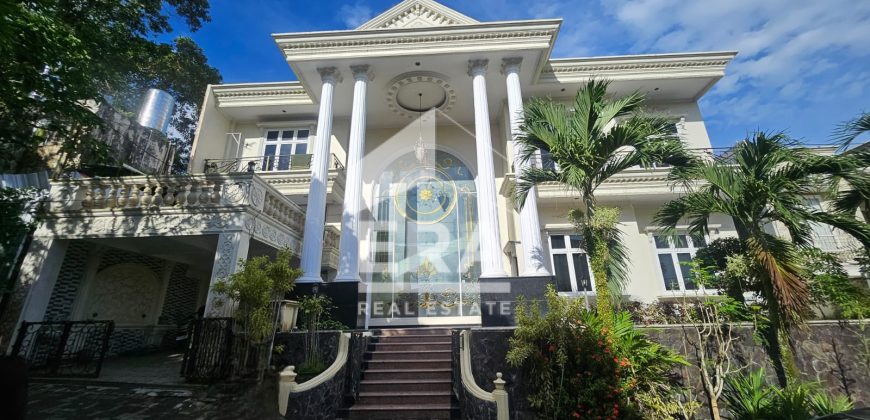 DIJUAL RUMAH MEWAH SIAP HUNI, SAMARINDA