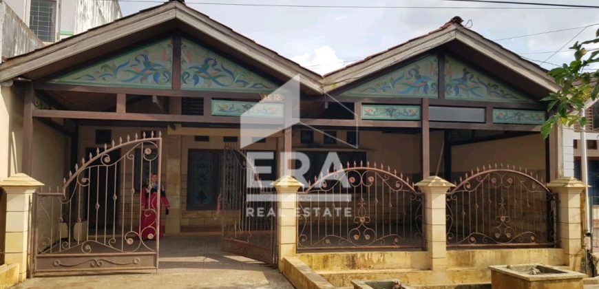 DIJUAL RUMAH LOKASI PERUMAHAN RAMAI PENDUDUK, SAMARINDA