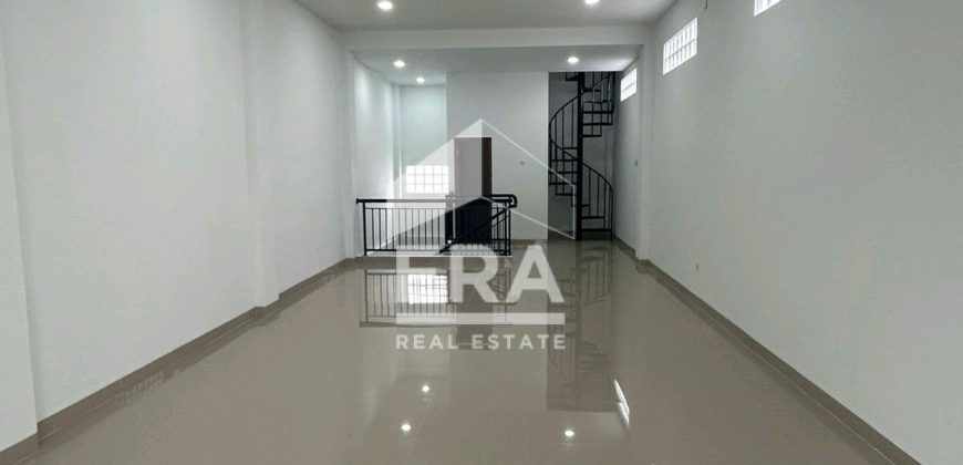 RUKO DIJUAL STRATEGIS SIAP PAKAI DAN LOKASI PINGGIR JALAN RAYA, SAMARINDA