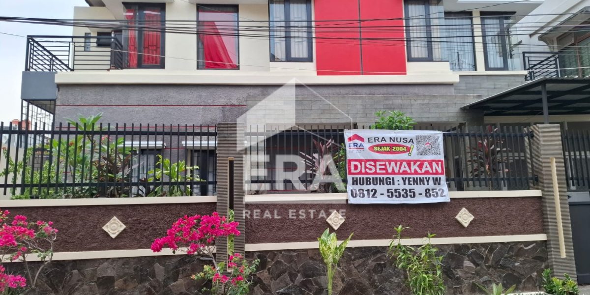 RUMAH DISEWAKAN LOKASI STRATEGIS DEKAT MALL, SAMARINDA